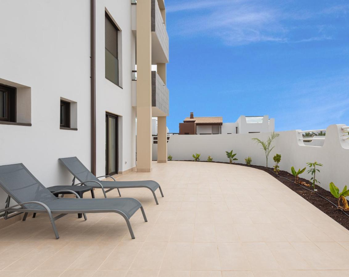 Homeforguest Flat With Large Terrace In Modern Residential Complex With Swimming Pool カレタ・デ・フステ エクステリア 写真