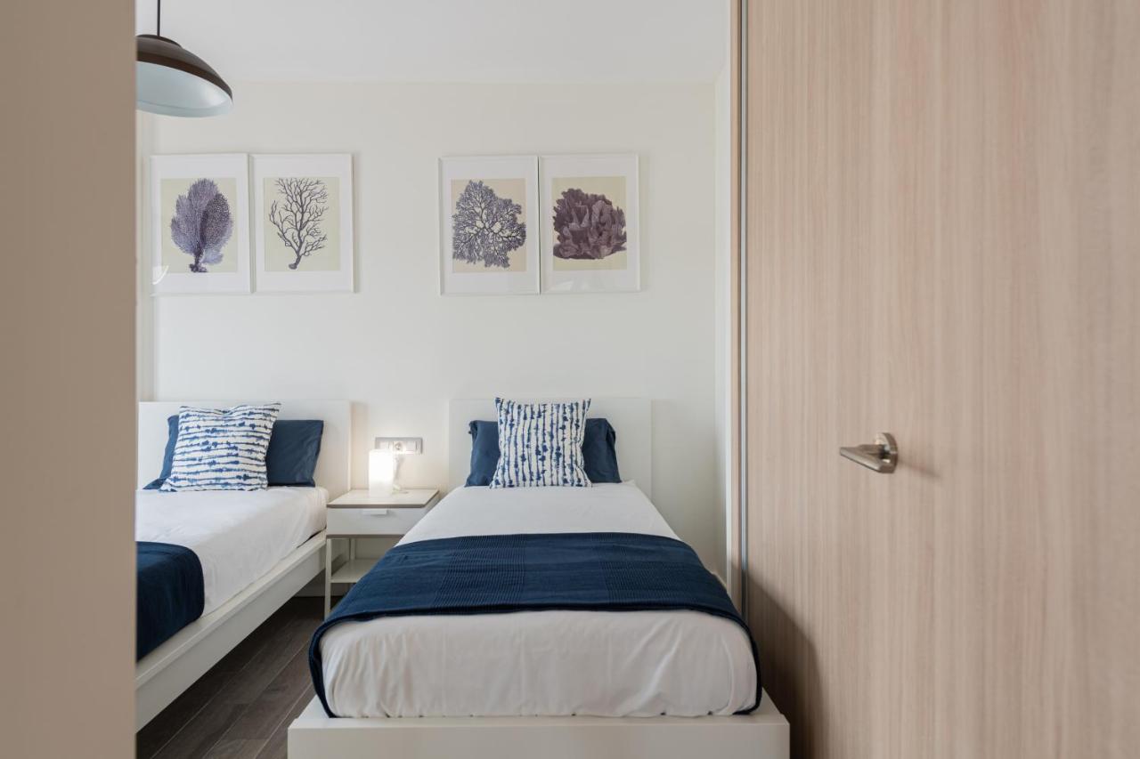 Homeforguest Flat With Large Terrace In Modern Residential Complex With Swimming Pool カレタ・デ・フステ エクステリア 写真