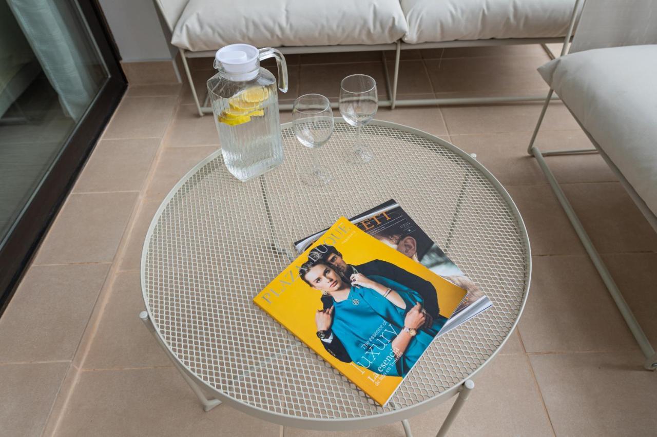 Homeforguest Flat With Large Terrace In Modern Residential Complex With Swimming Pool カレタ・デ・フステ エクステリア 写真
